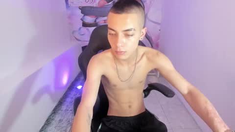 Dereck Boy online show from November 12, 9:03 pm