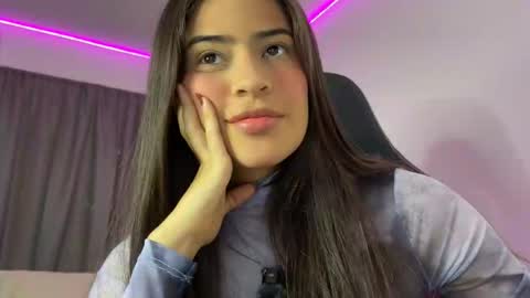 Dereck online show from November 25, 7:58 pm