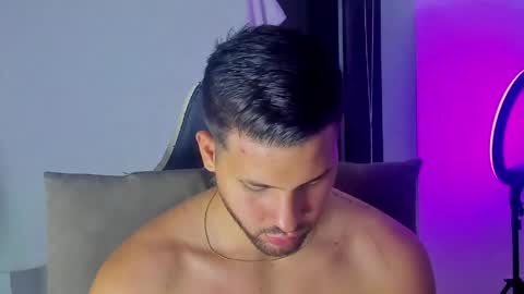 dereckhardd online show from April 26, 2:20 am