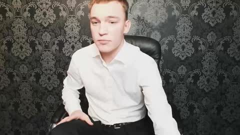 Derek online show from October 28, 12:30 pm