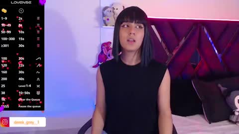 derek grey online show from February 26, 8:44 pm