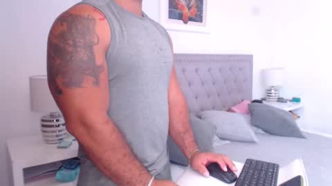 Derek online show from February 16, 2:35 pm