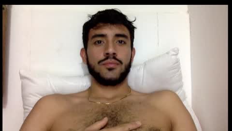 Snapshot of derek_smiith chatting on January 22, 2:46 pm Derek smiith online show from January 22, 2:46 pm