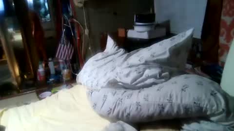 Snapshot of derick1961 chatting on July 4, 8:37 pm derick1961 online show from July 4, 8:37 pm