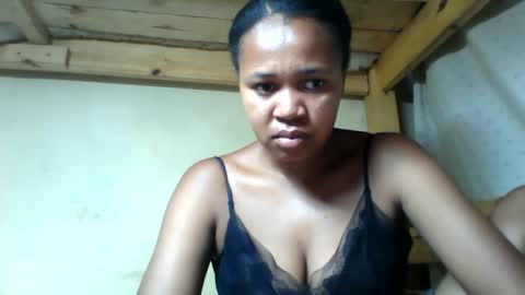 derissa online show from March 17, 6:06 am