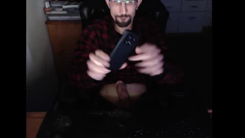 Snapshot of dermattes chatting on December 29, 3:57 pm dermattes online show from December 29, 3:57 pm