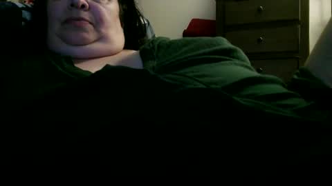 Snapshot of deroseblack chatting on November 8, 5:51 am deroseblack online show from November 8, 5:51 am