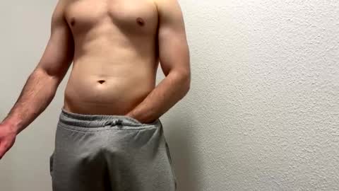 Snapshot of dertom_xxx chatting on February 2, 10:08 pm Tom online show from February 2, 10:08 pm