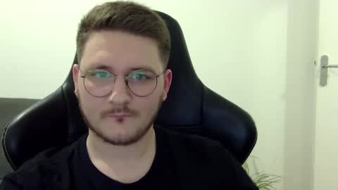 dervechi online show from December 13, 8:36 pm