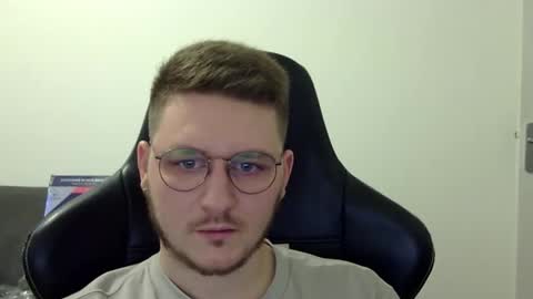 dervechi online show from December 20, 4:36 pm