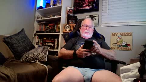 D K online show from February 25, 1:30 am