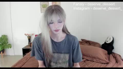 Snapshot of deserve_dessert chatting on May 23, 7:13 am Domi online show from May 23, 7:13 am