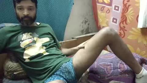 desi_boy799417 online show from November 18, 6:40 am