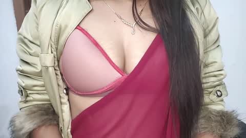 Snapshot of desicoupleshow chatting on January 26, 4:51 pm Eva and Adam online show from January 26, 4:51 pm