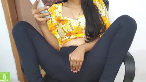 Snapshot of desicoupleshow chatting on February 19, 4:55 pm Eva and Adam online show from February 19, 4:55 pm