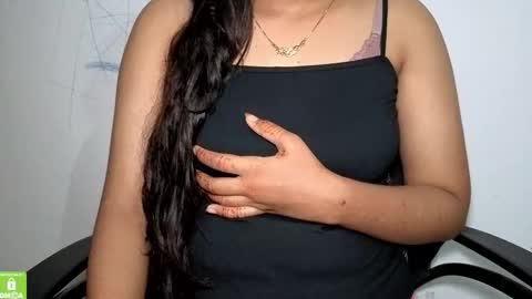 Snapshot of desicoupleshow chatting on November 6, 6:31 pm Eva and Adam online show from November 6, 6:31 pm