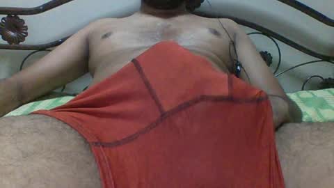 Snapshot of desidaddy_629 chatting on April 24, 12:18 pm Daddy online show from April 24, 12:18 pm
