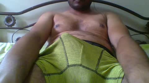 Snapshot of desidaddy_629 chatting on May 30, 8:55 am Daddy online show from May 30, 8:55 am