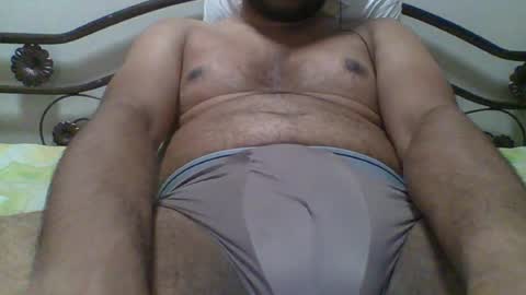 Snapshot of desidaddy_629 chatting on June 7, 11:25 am Daddy online show from June 7, 11:25 am
