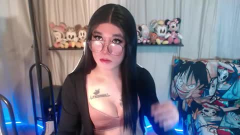 Snapshot of desirable_lorinexx chatting on September 24, 9:29 pm LORINE online show from September 24, 9:29 pm