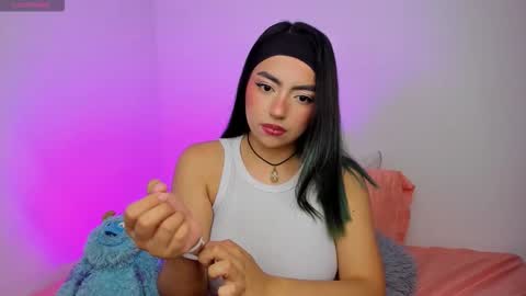 Snapshot of desire_gh chatting on November 30, 5:11 am Desire gh online show from November 30, 5:11 am