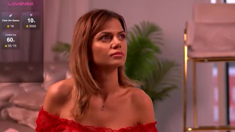 Mia online show from October 8, 5:38 am