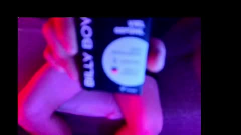 Snapshot of desiredsnack chatting on September 30, 1:43 am lecram online show from September 30, 1:43 am