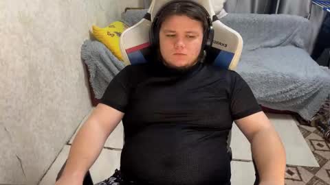 desiredude9 online show from October 5, 6:06 pm