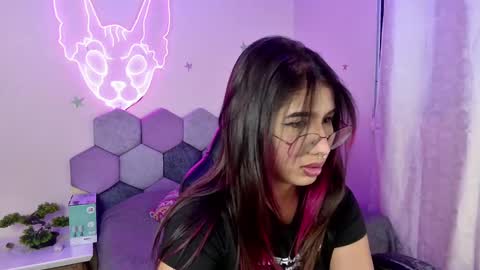 Snapshot of desireduo_tgn chatting on January 12, 6:16 pm TORI AND MR. BEAR online show from January 12, 6:16 pm