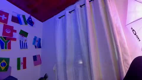Snapshot of desireduo_tgn chatting on June 30, 7:15 pm TORI AND MR. BEAR online show from June 30, 7:15 pm