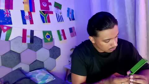 Snapshot of desireduo_tgn chatting on July 6, 6:43 pm TORI AND MR. BEAR online show from July 6, 6:43 pm