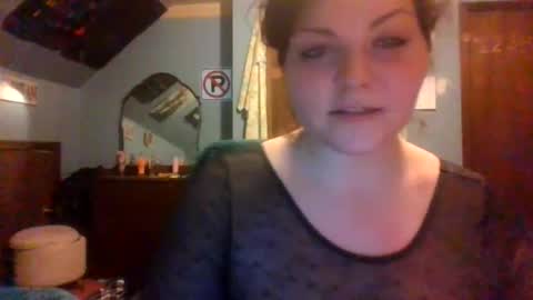 Snapshot of desireepeach69 chatting on June 13, 2:53 am desireepeach69 online show from June 13, 2:53 am