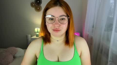 LAYLA online show from February 10, 7:15 am