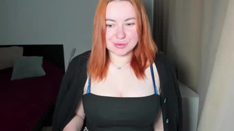 Snapshot of desirelayla chatting on May 8, 7:03 am LAYLA online show from May 8, 7:03 am