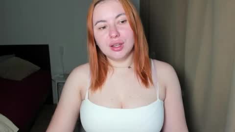 Snapshot of desirelayla chatting on May 20, 6:41 am LAYLA online show from May 20, 6:41 am