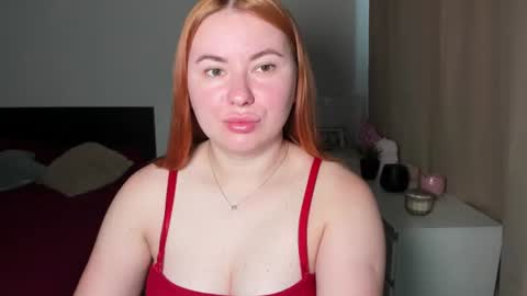 Snapshot of desirelayla chatting on June 26, 6:51 am LAYLA online show from June 26, 6:51 am