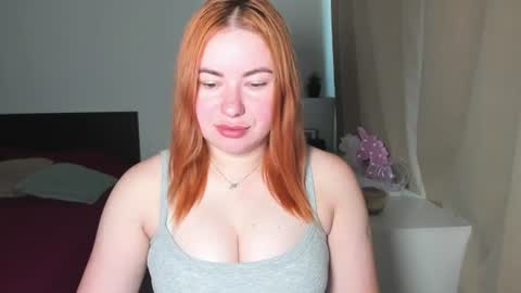 Snapshot of desirelayla chatting on July 9, 6:28 am LAYLA online show from July 9, 6:28 am