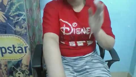 Snapshot of desirussian chatting on May 7, 9:14 am desirussian online show from May 7, 9:14 am