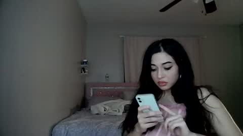 Snapshot of desisweetheart06 chatting on June 20, 5:43 am Desi Sweetheart online show from June 20, 5:43 am