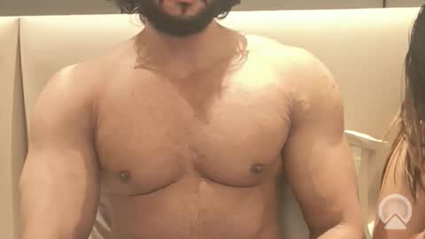 Snapshot of desiwolf_alex chatting on May 31, 7:15 pm Alex online show from May 31, 7:15 pm