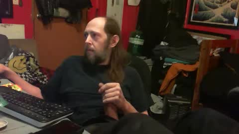 Snapshot of desolation2012 chatting on January 11, 6:03 am desolation2012 online show from January 11, 6:03 am