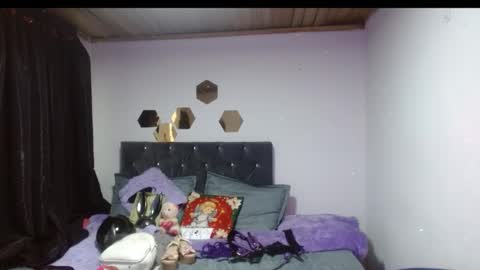 Snapshot of destinyfuckass69 chatting on December 16, 7:08 pm destinyfuckass69 online show from December 16, 7:08 pm