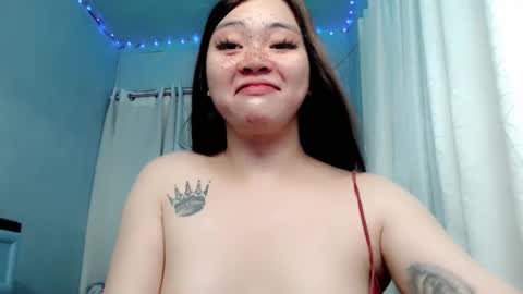 Snapshot of destinyroxie chatting on December 25, 8:07 am ROXIE  online show from December 25, 8:07 am