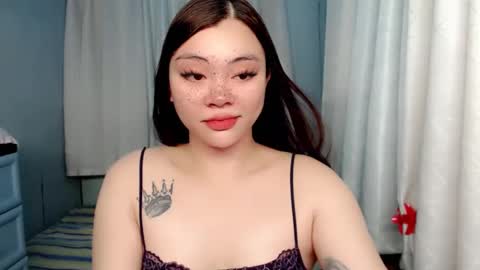 Snapshot of destinyroxie chatting on December 30, 6:53 am ROXIE  online show from December 30, 6:53 am