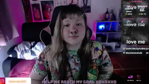 Snapshot of destroyall420 chatting on May 31, 6:53 pm Lola Bdsm and fries online show from May 31, 6:53 pm