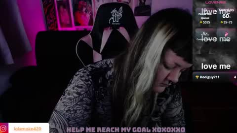 Snapshot of destroyall420 chatting on June 6, 2:55 pm Lola Bdsm and fries online show from June 6, 2:55 pm