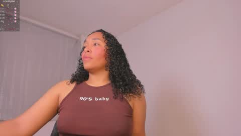 Snapshot of desty_y chatting on July 16, 12:16 am desty_y online show from July 16, 12:16 am