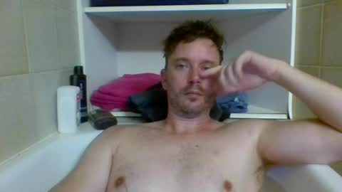 deutero1986 online show from July 11, 8:22 pm