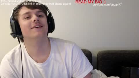 Devan online show from December 13, 8:30 am