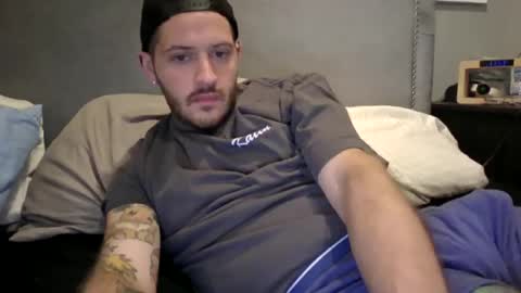 Snapshot of deviantdream chatting on June 14, 4:47 am deviantdream online show from June 14, 4:47 am